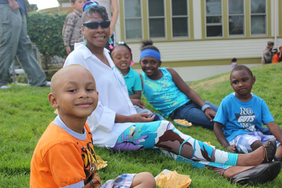 2014 Fam Celebration08